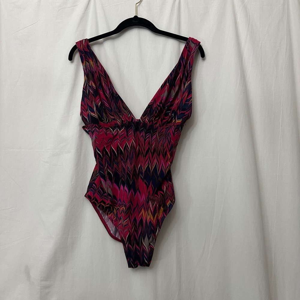 Calvin Klein Womens Pink Purple Chevron Leaf V-Neck One Piece Swimsuit Size 12 - Picture 1 of 7